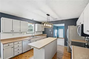 1970 Greenbrier Rd, Turtle Creek Township, OH 45036 - Photo 16