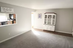 2136 Renee Dr, Madison Township, OH 45042 - Photo 4