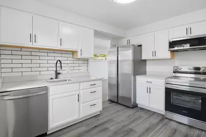 6101 Capri Drive, Cincinnati, OH 45224 - Photo 6