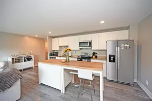 2200 Victory Pkwy, Cincinnati, OH 45206 - Photo 8