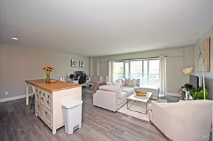 2200 Victory Pkwy, Cincinnati, OH 45206 - Photo 4