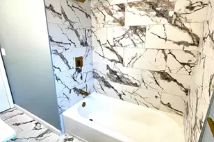 3011 Westbrook Dr, Cincinnati, OH 45238 - Photo 10