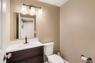 8821 Bluejay View Dr, Whitewater Township, OH 45002 - Photo 18