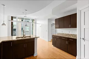 1326 Vine St, Cincinnati, OH 45202 - Photo 12