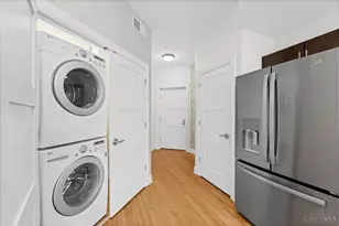 1326 Vine St, Cincinnati, OH 45202 - Photo 8