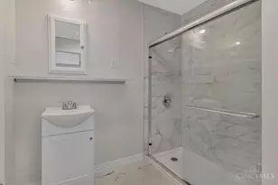 10167 Wayne Ave, Woodlawn, OH 45215 - Photo 12