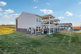 5160 Hazeltine Ln, Turtle Creek Township, OH 45036 - Photo 26