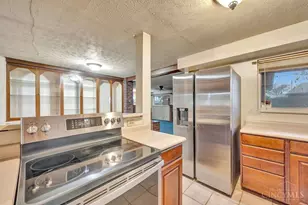 4300 Lambeth Dr, Huber Heights, OH 45424 - Photo 8