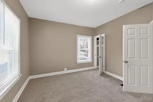 4318 W 8th St, Cincinnati, OH 45205 - Photo 18