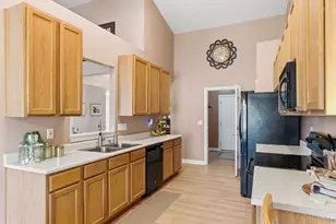 5045 Snow Valley Ln, Liberty Township, OH 45011 - Photo 14