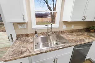 913 Hartz Dr, Lebanon, OH 45036 - Photo 10