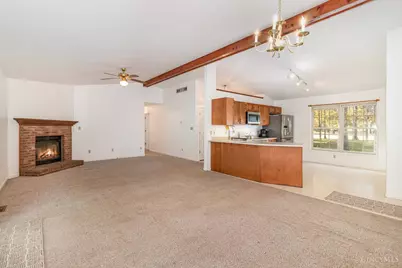 16086 Colonial Drive, Williamsburg, OH 45176 - Photo 8