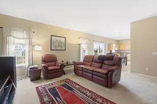 5224 Man O War Dr, Hamilton Township, OH 45152 - Photo 10