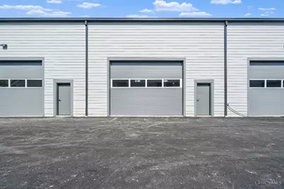 4477 Thirty Fourth Avenue #21, Cincinnati, OH 45209 - Photo 2