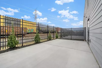 4477 Thirty Fourth Avenue #28, Cincinnati, OH 45209 - Photo 4