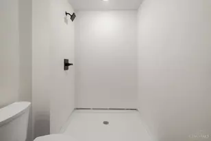 4477 Thirty Fourth Ave, Cincinnati, OH 45209 - Photo 4
