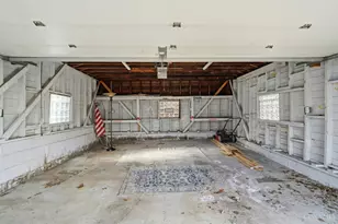 6211 Bona Vista Pl, Cincinnati, OH 45213 - Photo 32