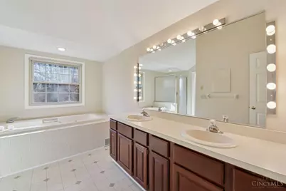 6315 Turpin Hills Drive, Anderson Township, OH 45244 - Photo 28