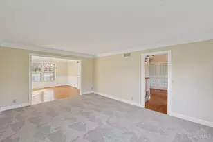 6315 Turpin Hills Dr, Anderson Township, OH 45244 - Photo 6