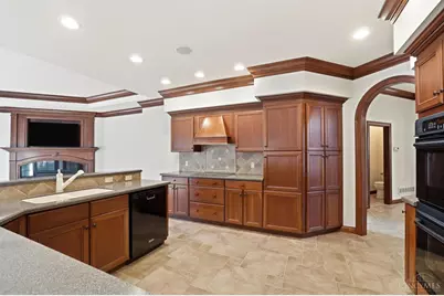 4984 Water Stone Lane, Hamilton Township, OH 45039 - Photo 18