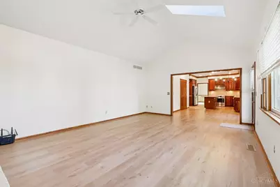 6684 Powner Farm Drive, Green Township, OH 45248 - Photo 30