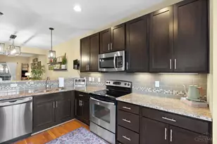 5327 Reserve Cir, Cincinnati, OH 45230 - Photo 10