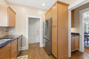 1200 Grace Ave, Cincinnati, OH 45208 - Photo 24