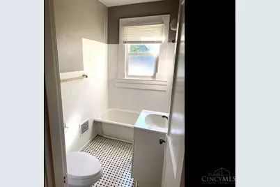 2119 Cathedral Avenue, Norwood, OH 45212 - Photo 16