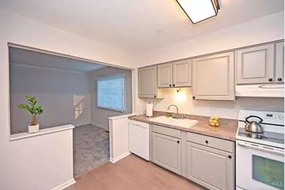 9846 Pinedale Drive, Colerain Township, OH 45231 - Photo 14