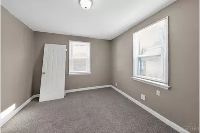 6822 Betts Avenue, Cincinnati, OH 45239 - Photo 12