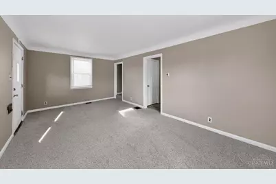 6822 Betts Avenue, Cincinnati, OH 45239 - Photo 10
