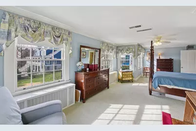 95 E Fountain Avenue, Glendale, OH 45246 - Photo 12