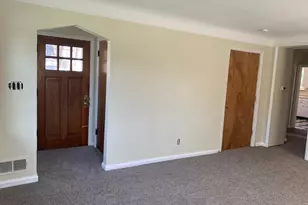 3608 Robb Ave, Cheviot, OH 45211 - Photo 4