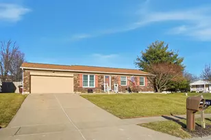 2896 Regal Ln, Colerain Township, OH 45251 - Photo 2