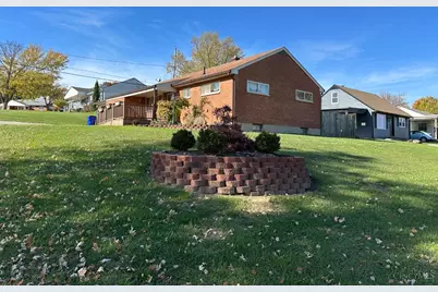 30 Berkshire, Hamilton, OH 45013 - Photo 2