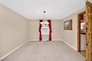 7676 Devonwood Dr, West Chester, OH 45069 - Photo 16