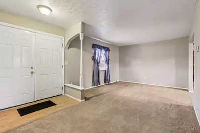 520 Meadow Lane, Trenton, OH 45067 - Photo 4