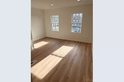 1050 Marshall, Cincinnati, OH 45225 - Photo 8