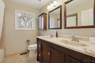 7967 Kimbee Dr, Anderson Township, OH 45244 - Photo 36