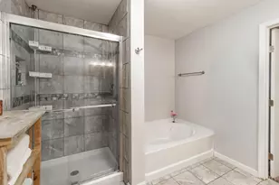 1429 Double Eagle Ct, Turtle Creek Township, OH 45036 - Photo 24