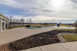 1429 Double Eagle Ct, Turtle Creek Township, OH 45036 - Photo 28