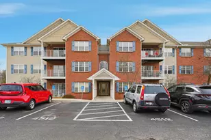 4512 Clearwater Pl, Green Township, OH 45248 - Photo 2