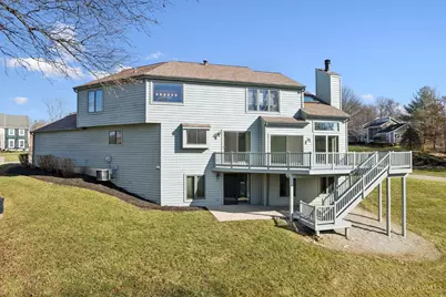 10301 Giverny Boulevard, Evendale, OH 45241 - Photo 8