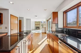 10301 Giverny Blvd, Evendale, OH 45241 - Photo 32