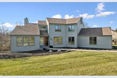 10301 Giverny Boulevard, Evendale, OH 45241 - Photo 4