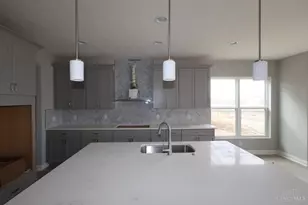 9215 Bottega Dr S, Washington Twp, OH 45458 - Photo 10