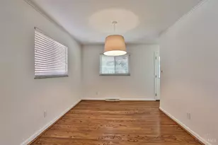 2868 Pineridge Ave, Cincinnati, OH 45208 - Photo 8