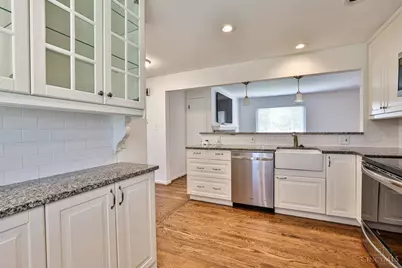 2868 Pineridge Avenue, Cincinnati, OH 45208 - Photo 12