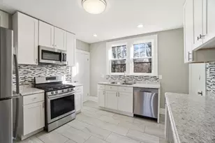 2752 McKinley Ave, Cincinnati, OH 45211 - Photo 12