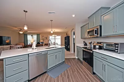 5881 Parkview Lane #201, Miami Township, OH 45150 - Photo 16